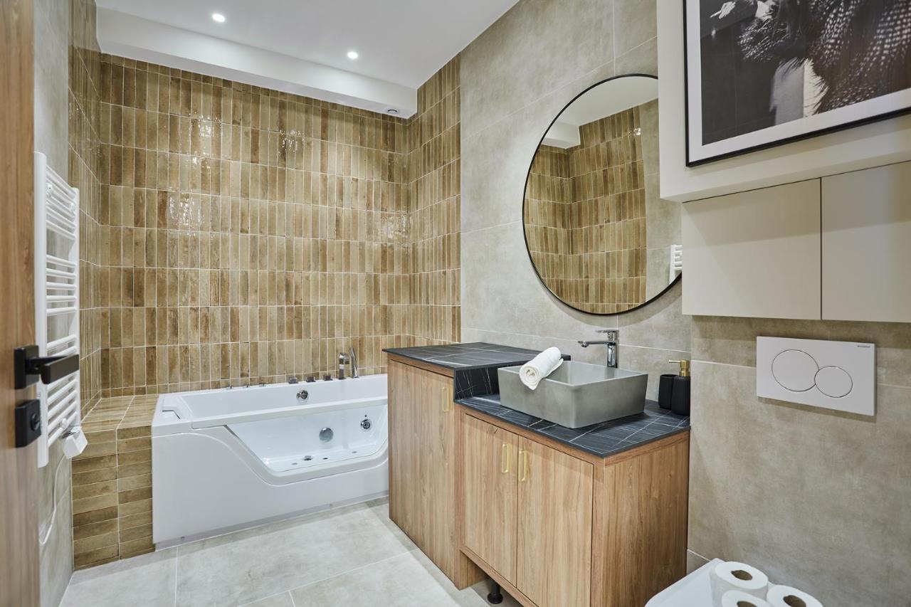 Appartement Coeur Montmartre By Studio Prestige Parigi Esterno foto