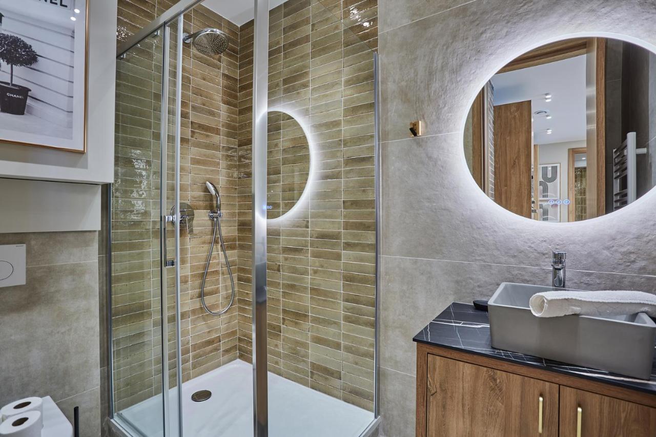 Appartement Coeur Montmartre By Studio Prestige Parigi Esterno foto